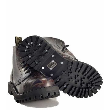 Steel - 6 soros, koptatott UK fekete bakancs