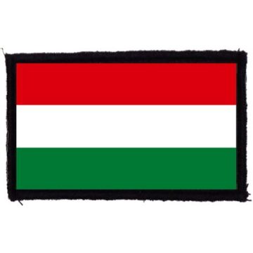 Magyar zászló felvarró