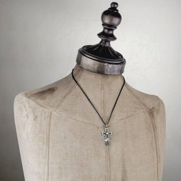 Alchemy Mercy Cross nyaklánc